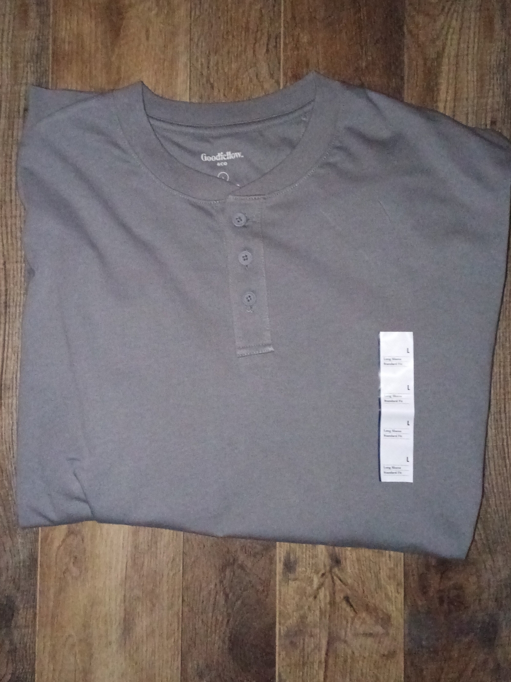Goodfellow & Co Men’s Stone Gray Henley Long Sleeve Standard Fit Shirt L